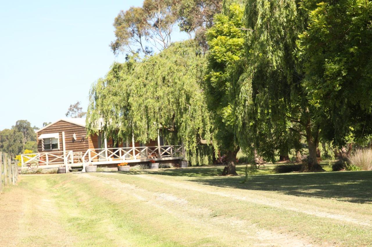 Little Lake Cottage Nyora Room photo